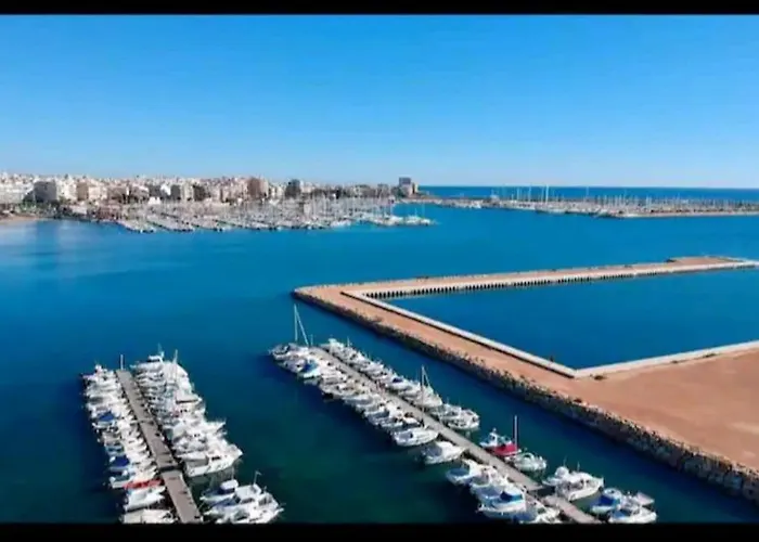El Mar אכסניה